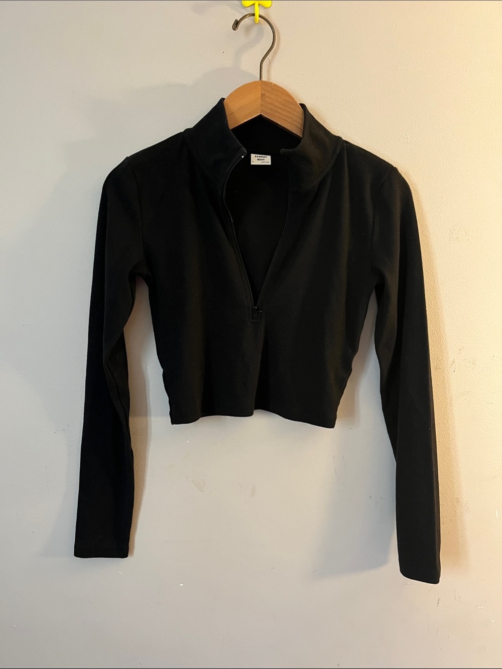 Sunday Best Black Long-Sleeve Cropped Half-Zip Top